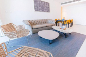 Address Beach Resort 3 BHK Four Apple Holiday Homes